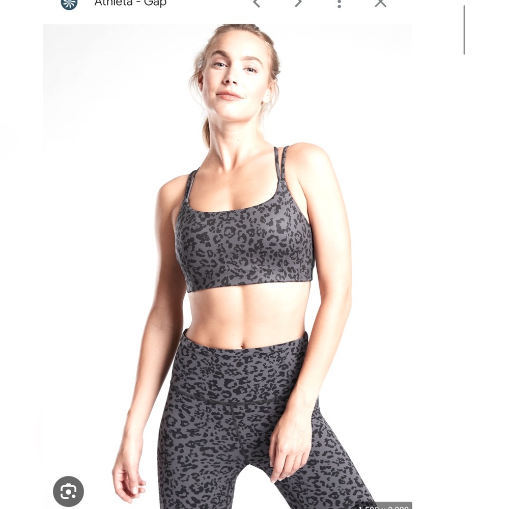 Athleta breathe bra (NEW LISTING)